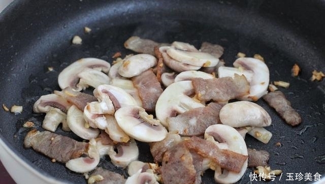 几秒钟学会豪华西餐,剩奶油煮意面,香浓美味贼洋气