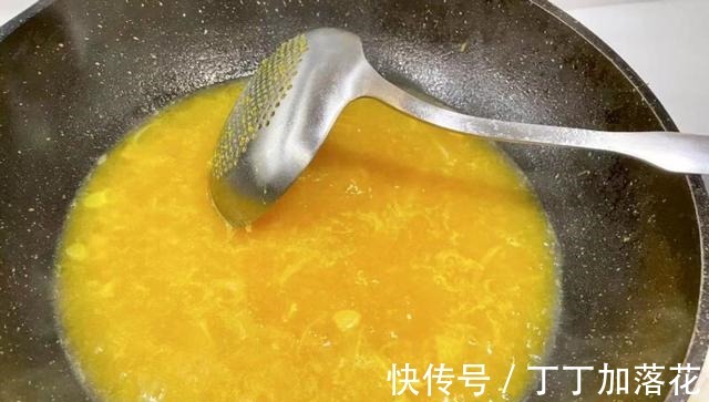 香嫩浓香的肥牛金针菇,秋冬的绝佳美味!色香味俱全,赶紧学起来!