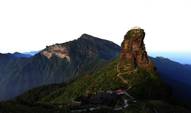 全世界|实拍全世界最险要的房屋,西方人去了都赞叹中国人真了不起