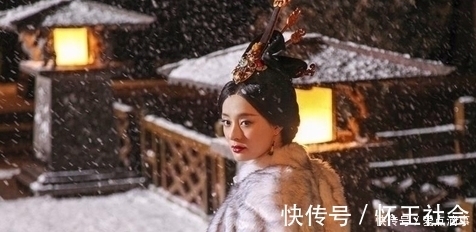 浓妆艳抹|宋朝女人的发型真是多种多样,相比之下,她们才是精致的猪猪女孩