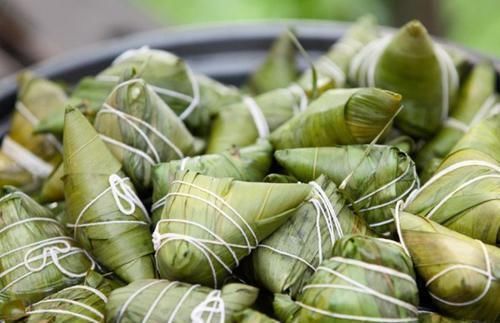 煮粽子用冷水还是热水?这1步很重要,弄错了水,粽子会松散夹生!