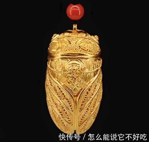黄金首饰|古法工艺已经out了?今年的黄金首饰,正流行“镂空”元素