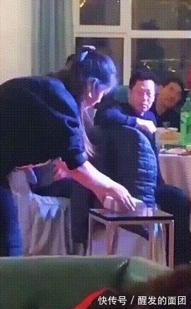 |你有哪些让人笑到肚子疼的搞笑图片?