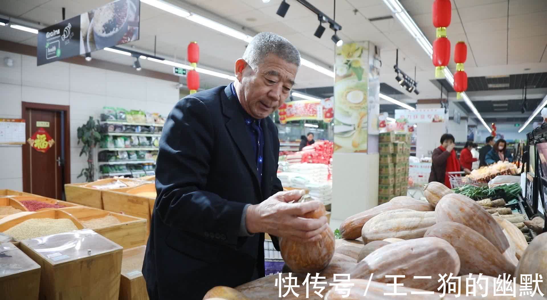 怀孕|67岁高龄怀孕选择生下女儿,引起全网争议的枣庄一家怎么样了?