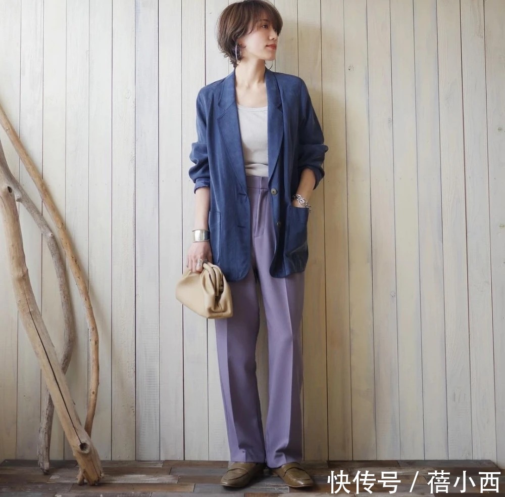 单品 日系博主“大女人风”如何打造?原来只靠这一件单品,百搭还显瘦