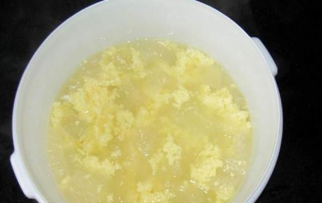 每天一碗“开水冲鸡蛋”,身体会收获以下3个好处,记得喝哦