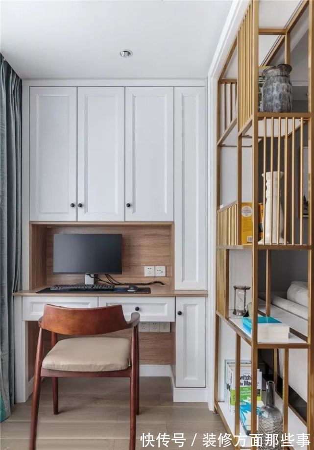 客厅|阳台还在装推拉门?现在流行这样设计,面积大不止一点点!