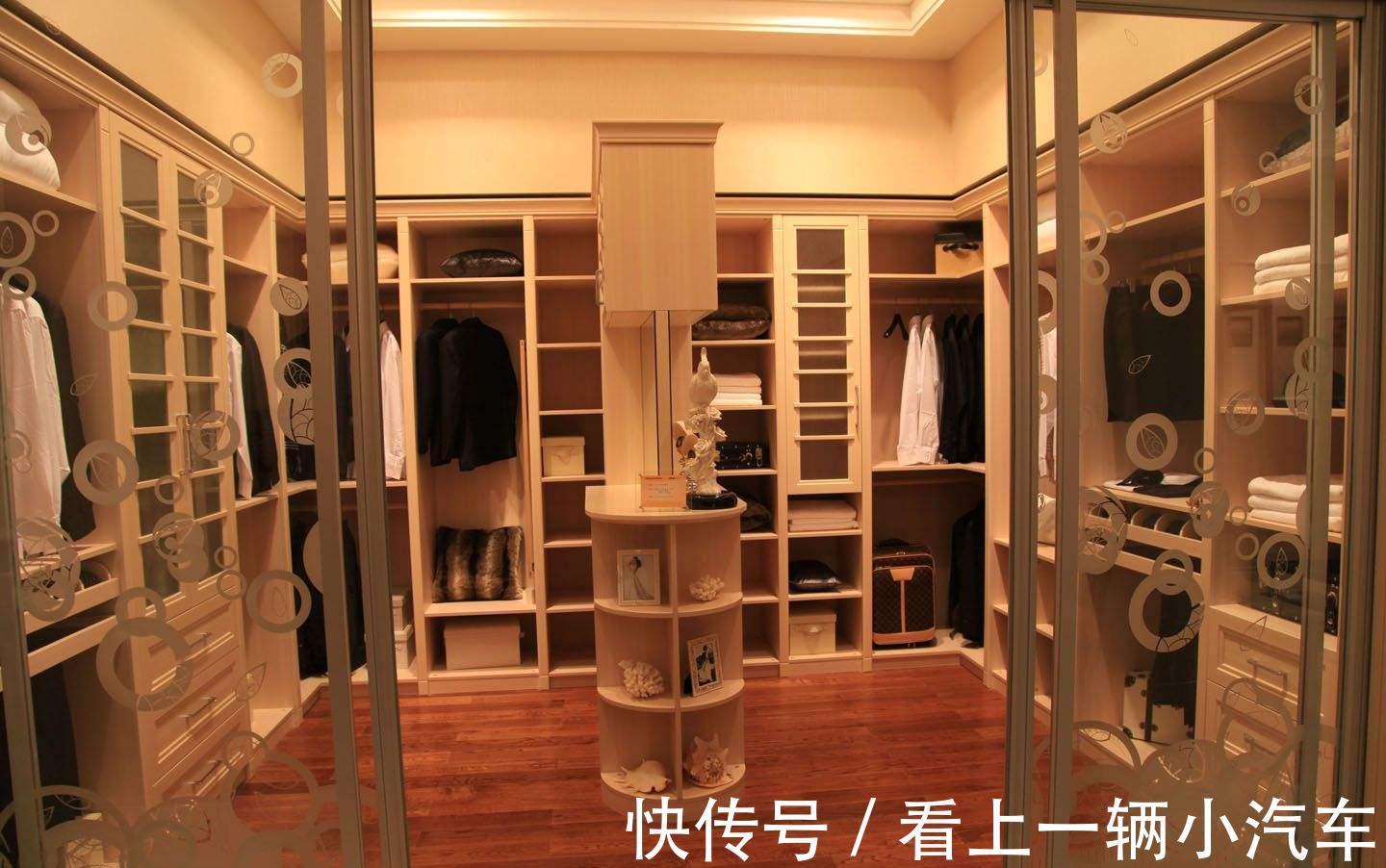 衣帽间|主卧卫生间能不能改成衣帽间?改造过程中,需要注意什么?