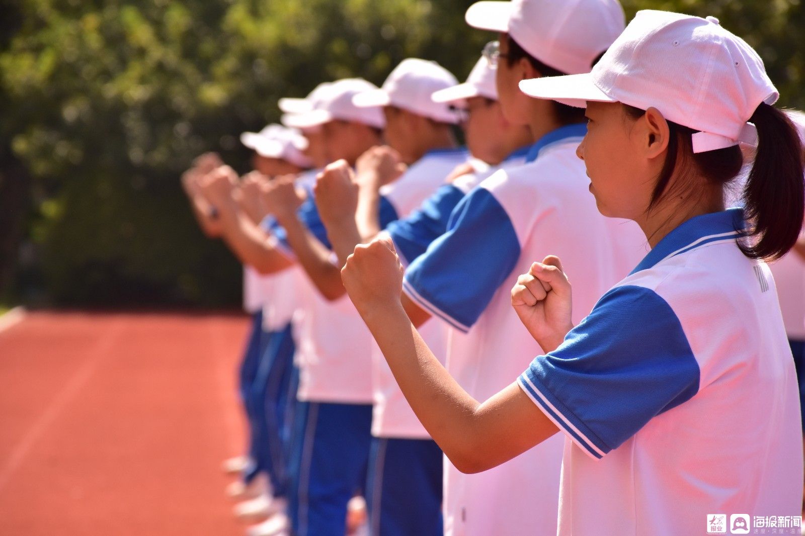 教官|七天变化！青岛电子学校669名高一新生军训闭营请检阅！