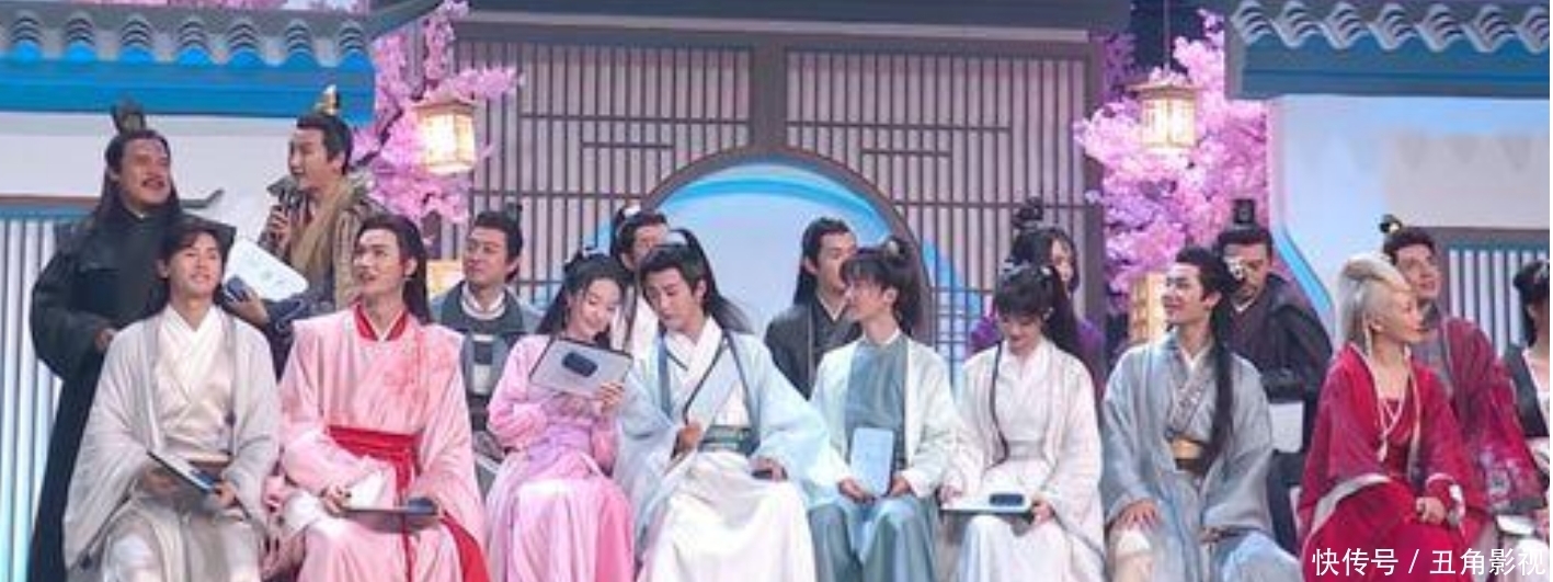 张哲瀚龚俊最后一次向观众告别,内娱最体面地告别了,好舍不得啊