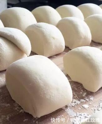 蒸馒头|蒸馒头时，把酵母直接放面粉里就错了，教你正确做法，香软蓬松！