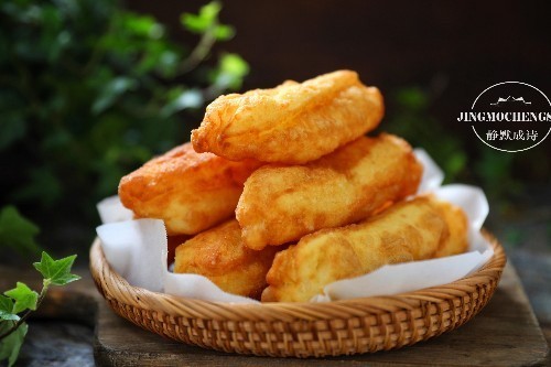 自己炸油条,我只服此做法,0添加0失败,个个酥脆又蓬松