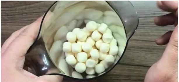 旺仔牛奶糖能融入旺仔牛奶吗看完网友的实验,我就买了