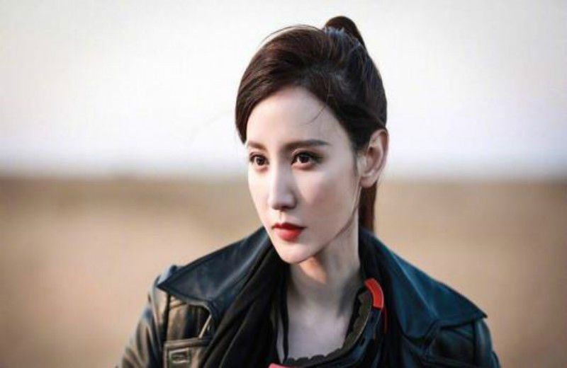 张萌社交NB症,一上节目就表现很好,仿佛比店长还厉害