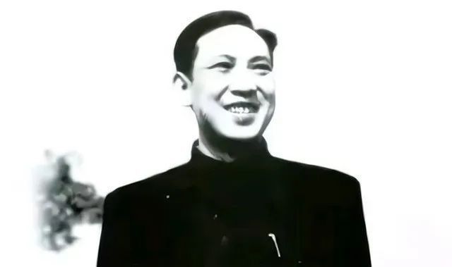 田家英!秘书田家英,一手精妙绝伦硬笔书法,规范规矩,让人叹服