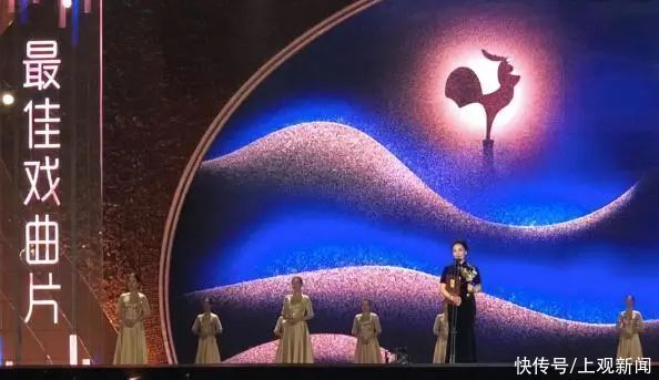 《挑山女人》入选“庆祝中国共产党成立100周年红色经典剧目展演季”