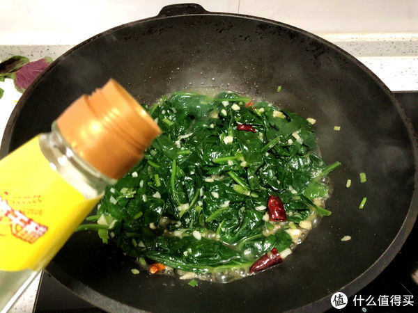 炒木耳菜|它是蔬菜界的“榴莲”，味道怪怪的，一吃就上瘾，清脆滑嫩特好吃