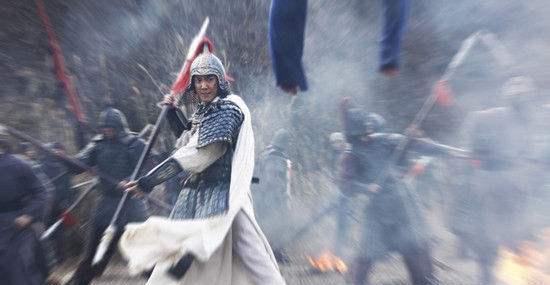 士兵|第一排的士兵明知必死，为何还抢着上原因有2，换你的话你也上