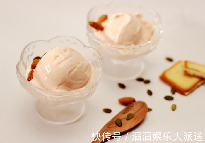 西瓜吃了几十年,如此做法第一次,女儿一口一感叹夏天真好!