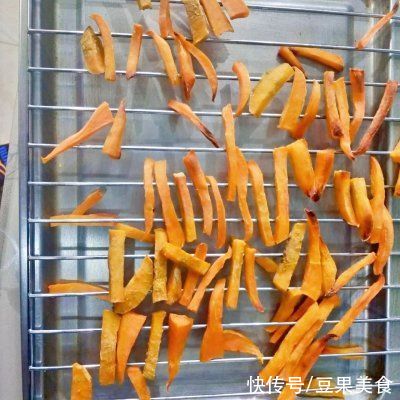烤箱版地瓜干最好吃的做法，就在这里了