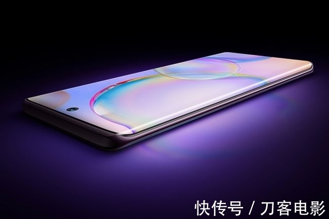 oppo|预算3500元左右 谁才是性价比最高的10亿色屏幕旗舰？