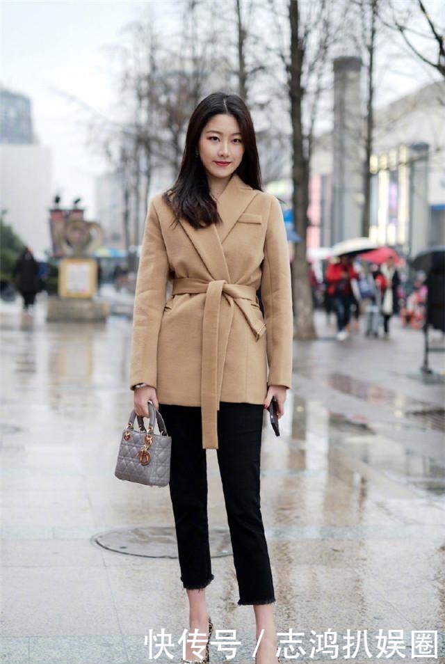 矮个子|今年流行这三种“小大衣”穿法，上身显高又增高，矮个子穿更好看