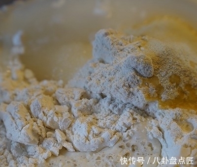 芒果冰心面包的做法