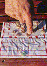 |搞笑GIF:妹子,你是在直播吧,是不是忘记开过滤镜了?