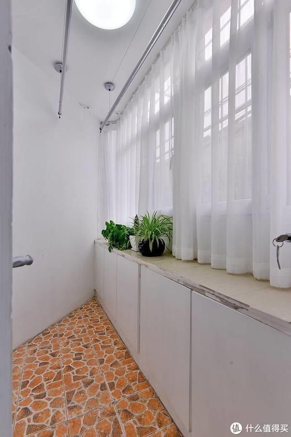 破房|70后阿姨的独居生活:花2万改造破房,40㎡的家,暖哭了许多网友