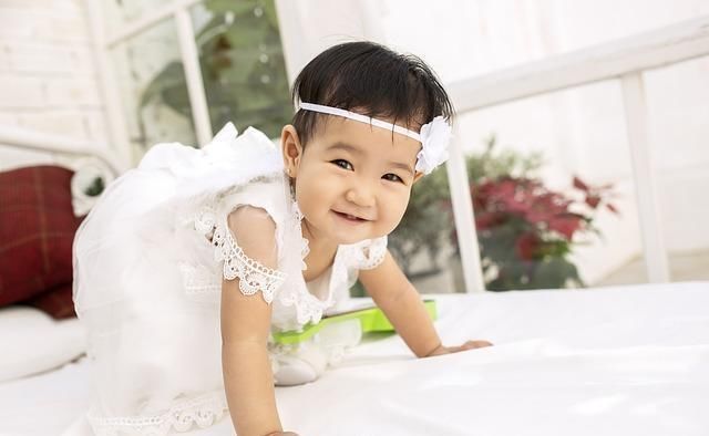 护士|25岁宝妈喜得双胞胎,剖腹产取出第二个宝宝,医生护士蒙了