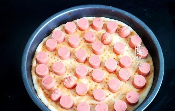 面饼|孩子爱吃的，2款简易披萨，几分钟做一个，比买的放心