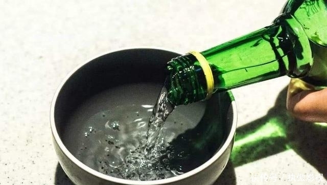 领导|讽刺到无解!这些“酒”南方没人理睬,北方的领导都在喝