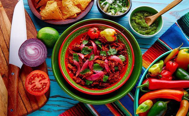 海鲜|哺乳期饮食讲究多,5类不适合哺乳期吃的食物,妈妈再馋,也别吃