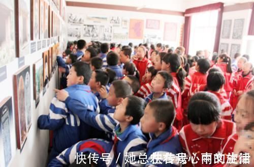 发短信|孩子要不要买手机老师家长最好买,不然孩子会吃大亏