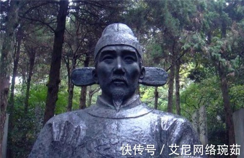 红袍$蛇真的存在复仇心理吗?古书曾多次提到,证明了蛇的复仇心理极强