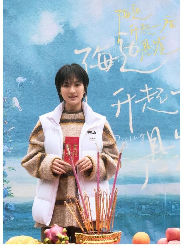 姚安娜这才是真的有资本吧?啥人气也没有的她要去拍戏了