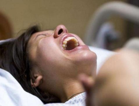 产妇|顺产分娩时,这三种行为很容易招医生厌烦,新手产妇不要学