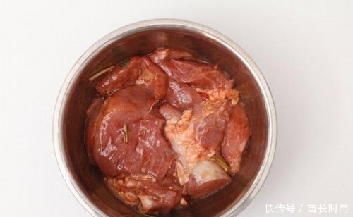 叉烧肉别去外面买了,做法都教给你,自己在家就能做!