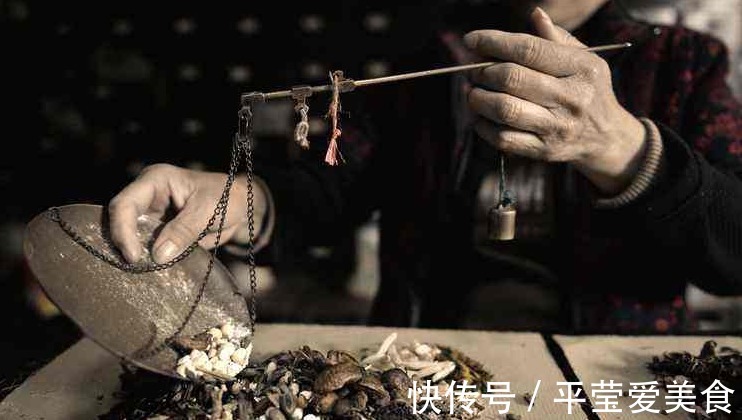 痛风|偷偷学来的小方子!两味药,专治痛风前期,推迟痛风出现,请收好