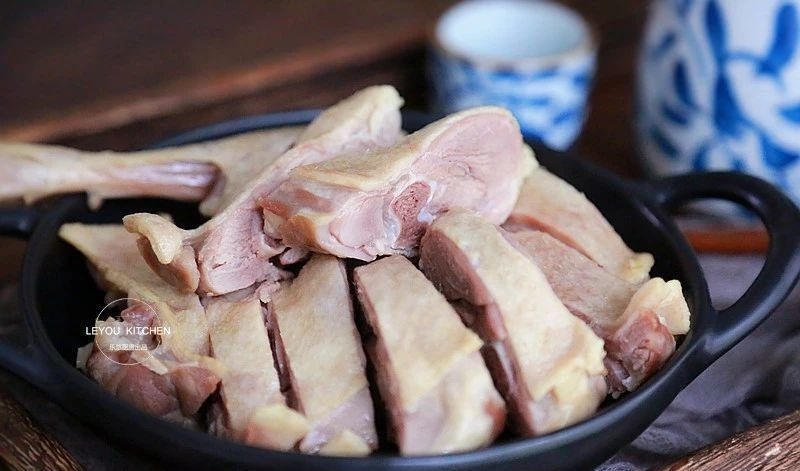 5道卤菜，远远的就能闻到香味，提前做好，新年家宴不用忙