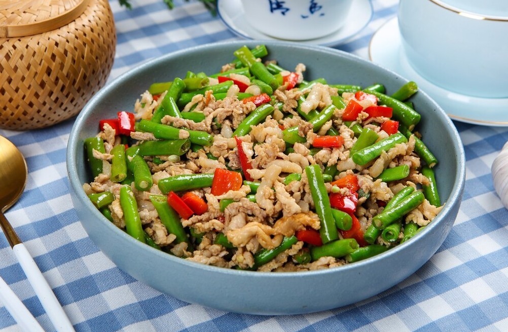 夏天最适合吃的8道开胃小炒菜，几分钟做一道，又快又好吃，绝了