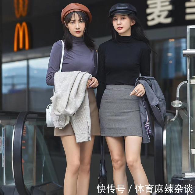 突然火了一种小衫,叫“堆堆领打底衫”,聚会脱下外套,也不尴尬