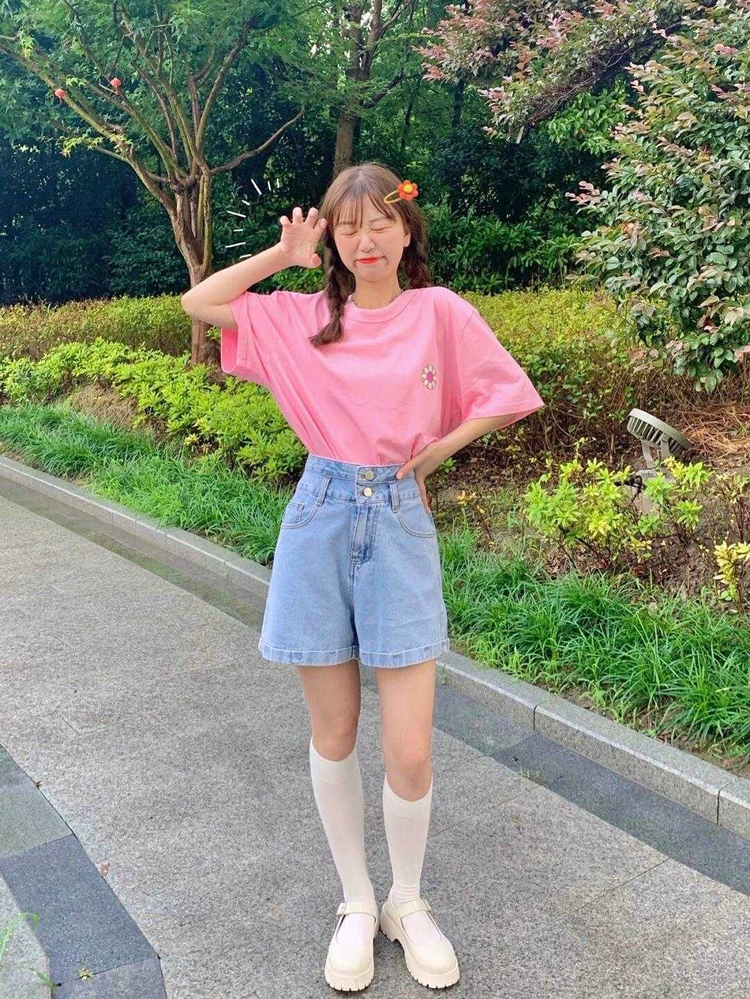 糖果色|今年流行糖果色T恤,可以这样穿,减龄又好看