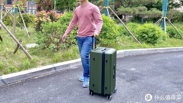 漫游者|锦囊行李箱有多能装？我想要的统统带走