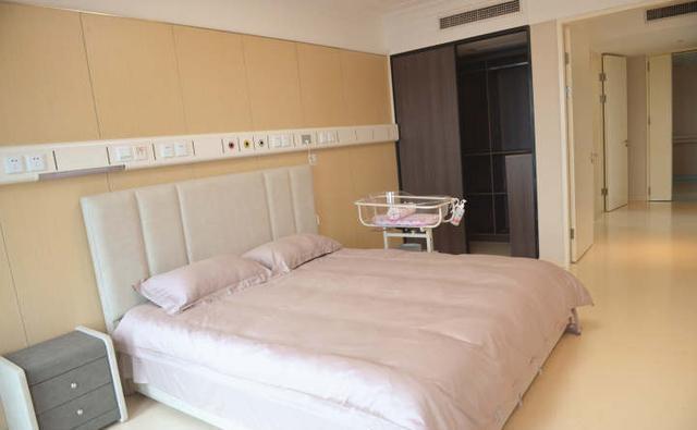 何丽娜|家长可陪同的新生儿病房来了!妈妈再也不用忍受孩子一出生就母子分离