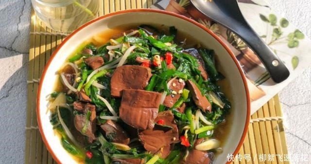 春天,多给家人吃这菜,简单炒一炒,补血补铁,营养美味对身体好