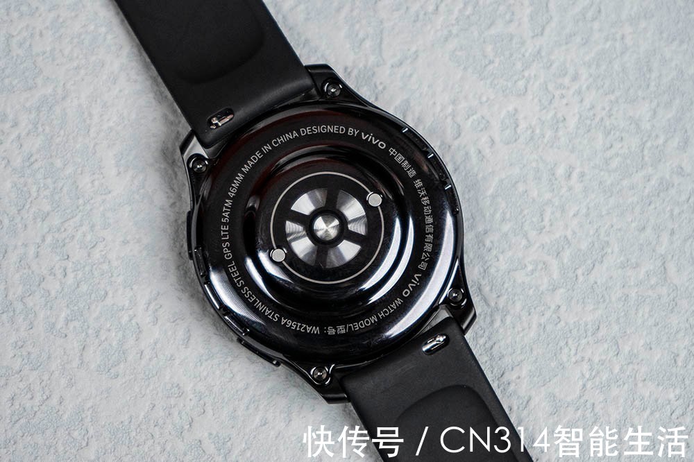 上手|vivo WATCH 2上手体验：独立通信或许才是未来趋势