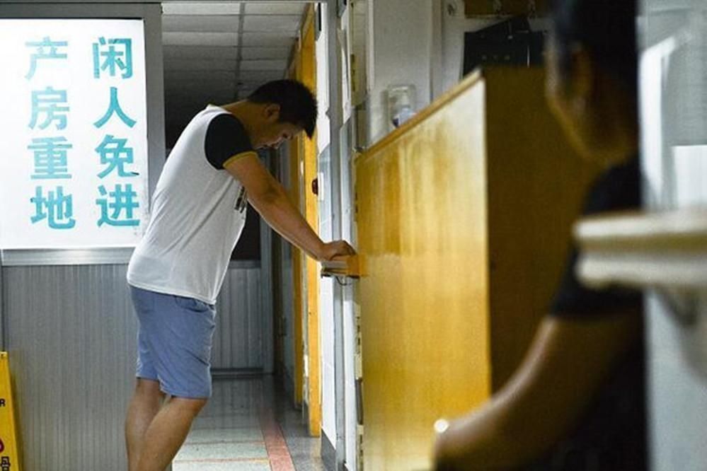 产妇|孕妈拼命生娃,丈夫该不该陪产?不用纠结,分娩专家已经给出答案