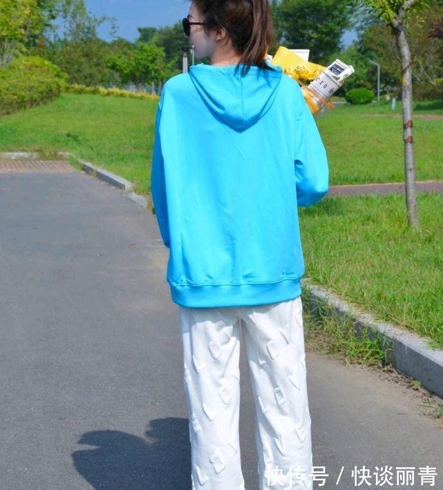 优雅|干干净净的穿搭确实很不错,不仅清新优雅,还很减龄