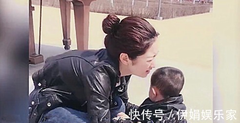 弟弟|姐姐都二十二岁了,妈妈又给她生了弟弟,老被别人以为她是妈妈